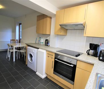 Room in a Shared House, Ashford Road, BN1 - Photo 4