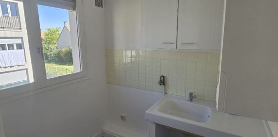 Apartment - Photo 2