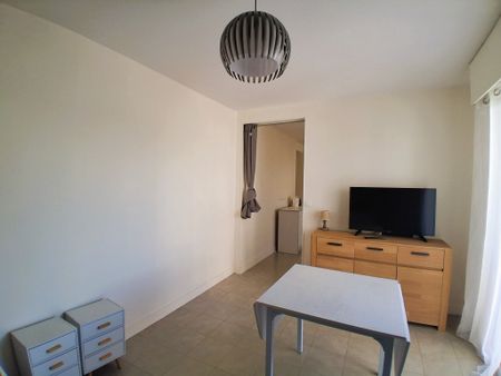 Location Appartement 2 pièces 35m² GIEN 45500 - Photo 2