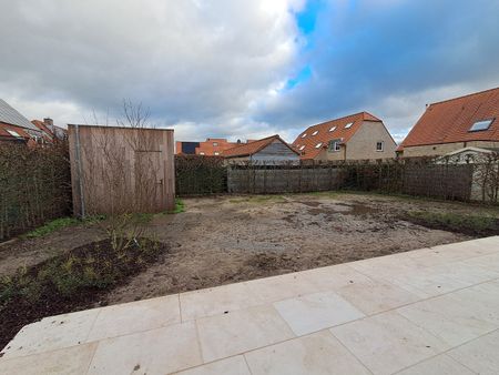 Hedendaagse villa, kwaliteitsvol en energiezuinig afgewerkt - Photo 3