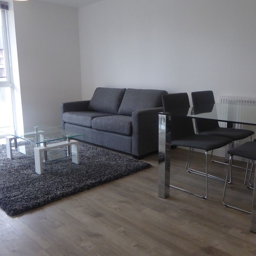 Oscar Wilde Road, Reading, RG1 3FH - Photo 1