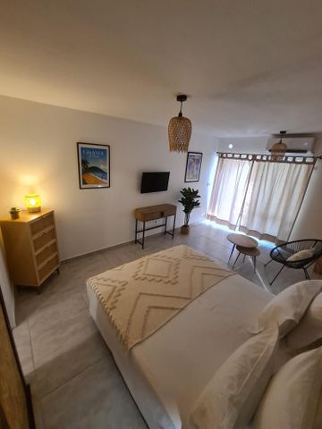 Location Appartement 1 pièce 26m² LE GOSIER 97190 - Photo 2