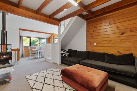 Location meets lifestyle - Uni & expressway nearby - Photo 4