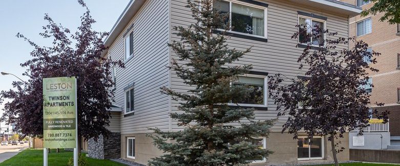 Twinson | 12041 104 Ave NW, Edmonton - Photo 1