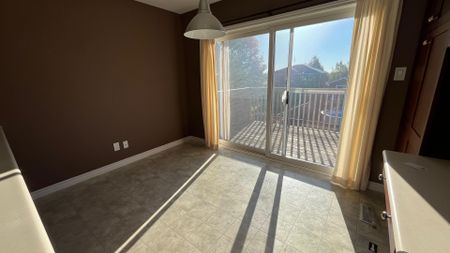 For Lease - 12 Revelstoke Court Unit# Upper, Barrie, Ontario - Photo 4