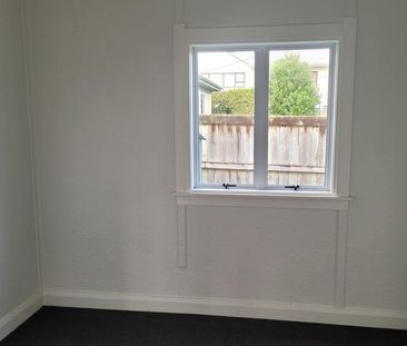 114 MacFarlane Street - Photo 1