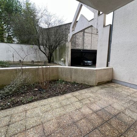 Location Appartement 1 pièce 30m² ORLEANS 45000 - Photo 4