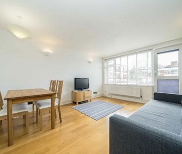 2 bedroom flat to rent - Photo 2
