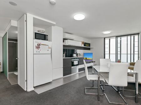 503/250 Flinders St, Adelaide SA 5000 - Apartment For Rent | Domain - Photo 3