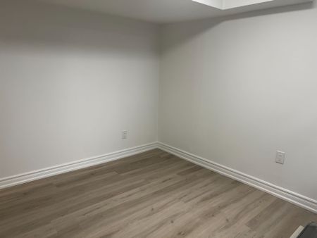 For Lease - 568 Brownridge Drive Unit# Lower, Vaughan, Ontario - Photo 5