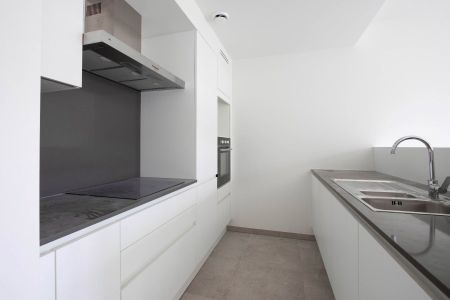 Nieuwbouw appartement met 1 slaapkamer nabij centrum Gent - Foto 2