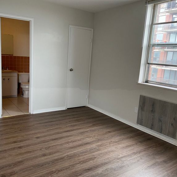 One Bedroom Apartment without Balcony - Photo 1