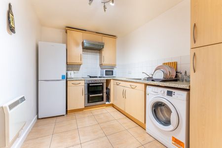 Room in a Shared Flat, Windmill House, E14 - Photo 4