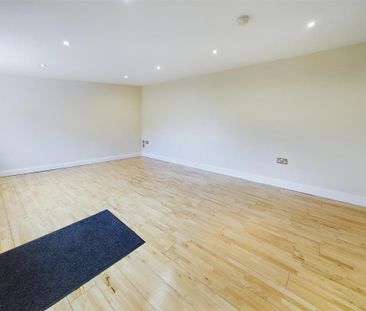 2 bedroom detached house to rent - Photo 1