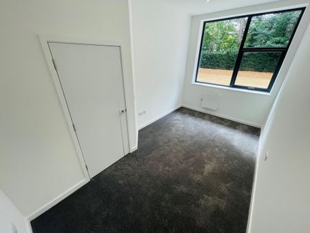 1 bedroom ground floor maisonette to rent - Photo 2