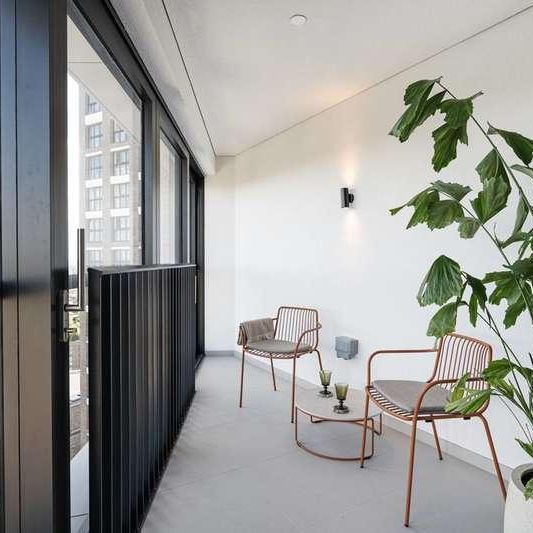 New Drum Street, Aldgate, E1 - Photo 1