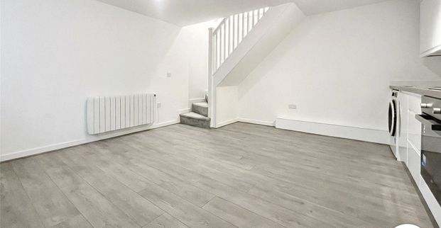 2 bedroom house to rent - Photo 1