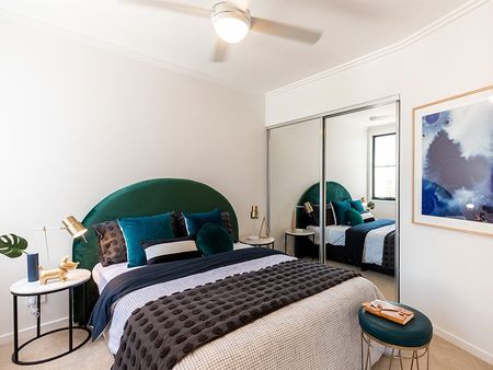 3 Bedroom + Media room Terrace Homes surrounded by parkland. - Photo 5