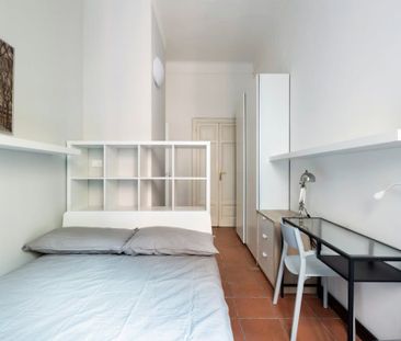 Via Podgora, Milan, Lombardy 20122 - Photo 1