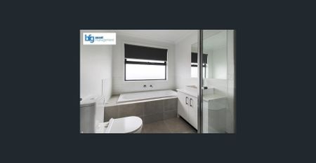 3 Bedroom Townhouse with Double Garage! - Photo 4