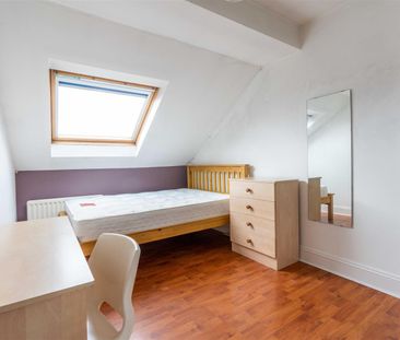 5 bed maisonette to rent in Dinsdale Road, Sandyford, NE2 - Photo 3