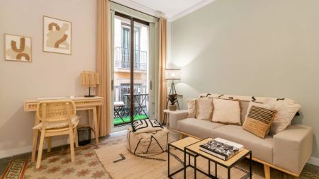 Studio for rent in El Gòtic, all bills included - Photo 4
