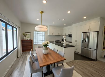 4 Bedrooms on Clonbern Rd - Photo 5