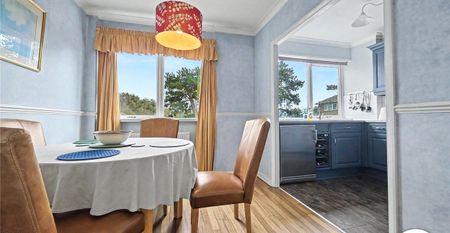 4 bedroom property to rent - Photo 5