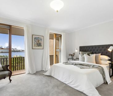 Terrace Style Living with Harbour Bridge Views NY Eve Spectacular -... - Photo 2