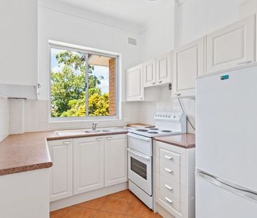 Peaceful Coastal Retreat Moments from Bronte Beach - Photo 5