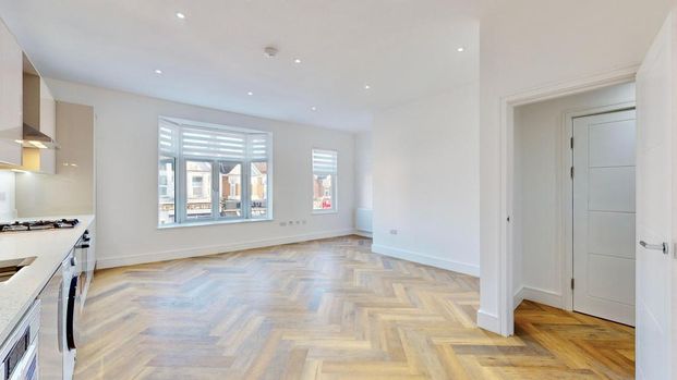 2 bedroom flat to rent - Photo 1