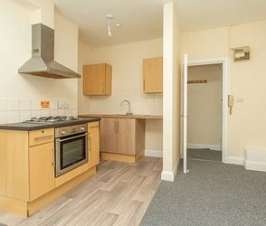 Foord Road South, Folkestone, CT20 1HJ, Kent - Photo 3