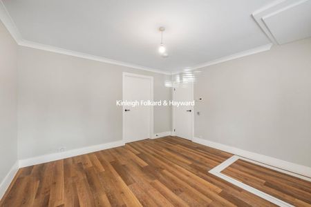 5 bedroom semi-detached house to rent - Photo 2