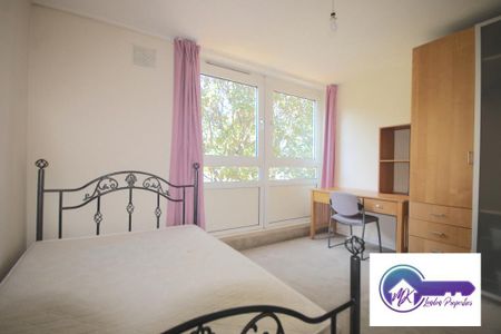 4 Bedroom Flat To Rent - Photo 3