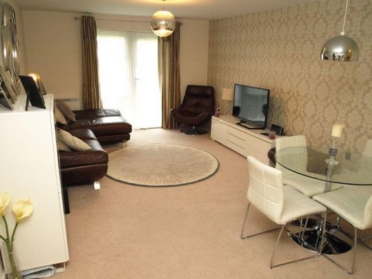 2 bedroom apartment to rent - Photo 1