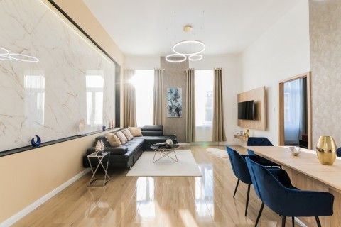 Erzsébet körút - Fotó 1