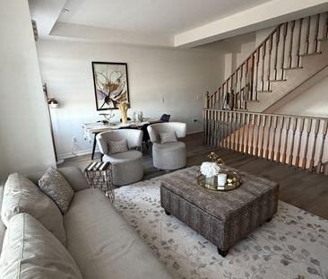 For Lease - 517 Dundas Street, Oakville, Ontario - Photo 1