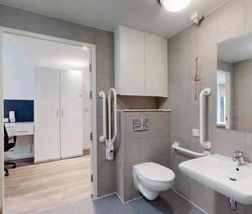 Studio to rent - Photo 1