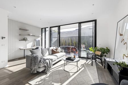 Unit 4/1110 Burke Road, Balwyn North. - Photo 5