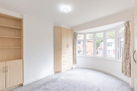 3 bedroom semi-detached house to rent - Photo 3