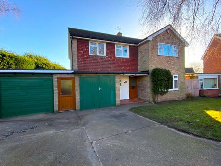 Beaumont Close, Keyworth, Nottingham - Photo 2