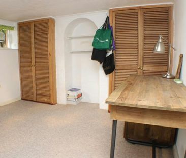 Flat to rent on - Photo 3