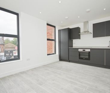 1 bedroom apartment to rent - Photo 2