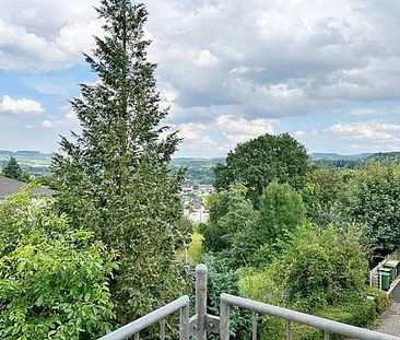 Exklusives Wohnen mit Blick übers Bergische - Foto 3