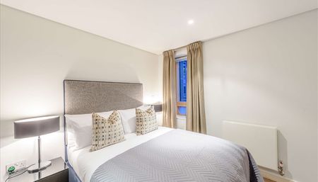 Elegant Two-Bedroom Apartment in Paddington Basin, London W2 - Photo 4