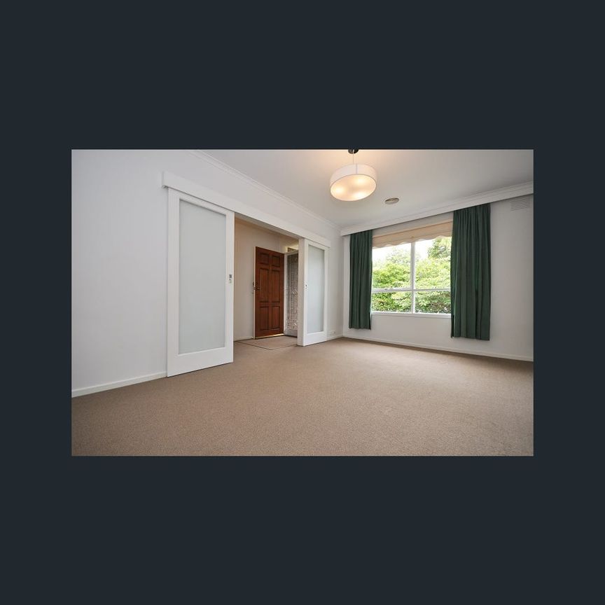 1/530 Neerim Road, Murrumbeena, Vic 3163 - Photo 1