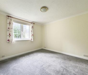 2 bedroom detached house to rent - Photo 6