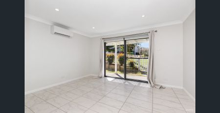 ONE BEDROOM FLAT WITH MODERN COMFORTS - Photo 2