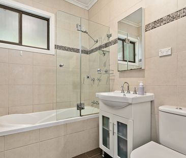 39 Tenth Avenue, Oyster Bay NSW 2225 - House For Rent | Domain - Photo 4