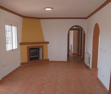 Villa For Rent In Torrox Countryside Set On Two Floors Jacuzzi Gara... - Photo 1